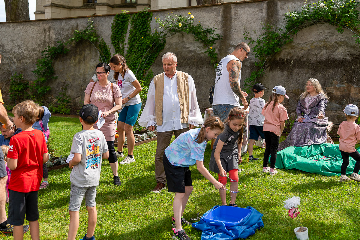 2025_06_01_Pohadkovy_les-077